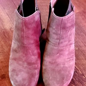 Dansko suede wedge zip ankle boots